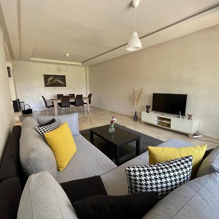 Chic & Cosy Flat Near Airport Lockbox Fast Wifi Apartment Nouaceur Екстериор снимка