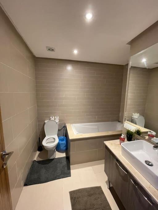 Chic & Cosy Flat Near Airport Lockbox Fast Wifi Apartment Nouaceur Екстериор снимка