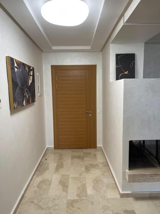 Chic & Cosy Flat Near Airport Lockbox Fast Wifi Apartment Nouaceur Екстериор снимка